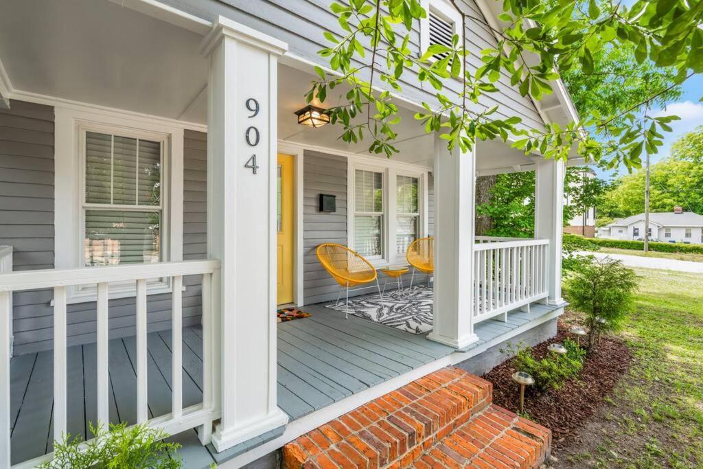 فيلا Bright + New - Fire Pit - Hammock - 3 Bd رالي المظهر الخارجي الصورة